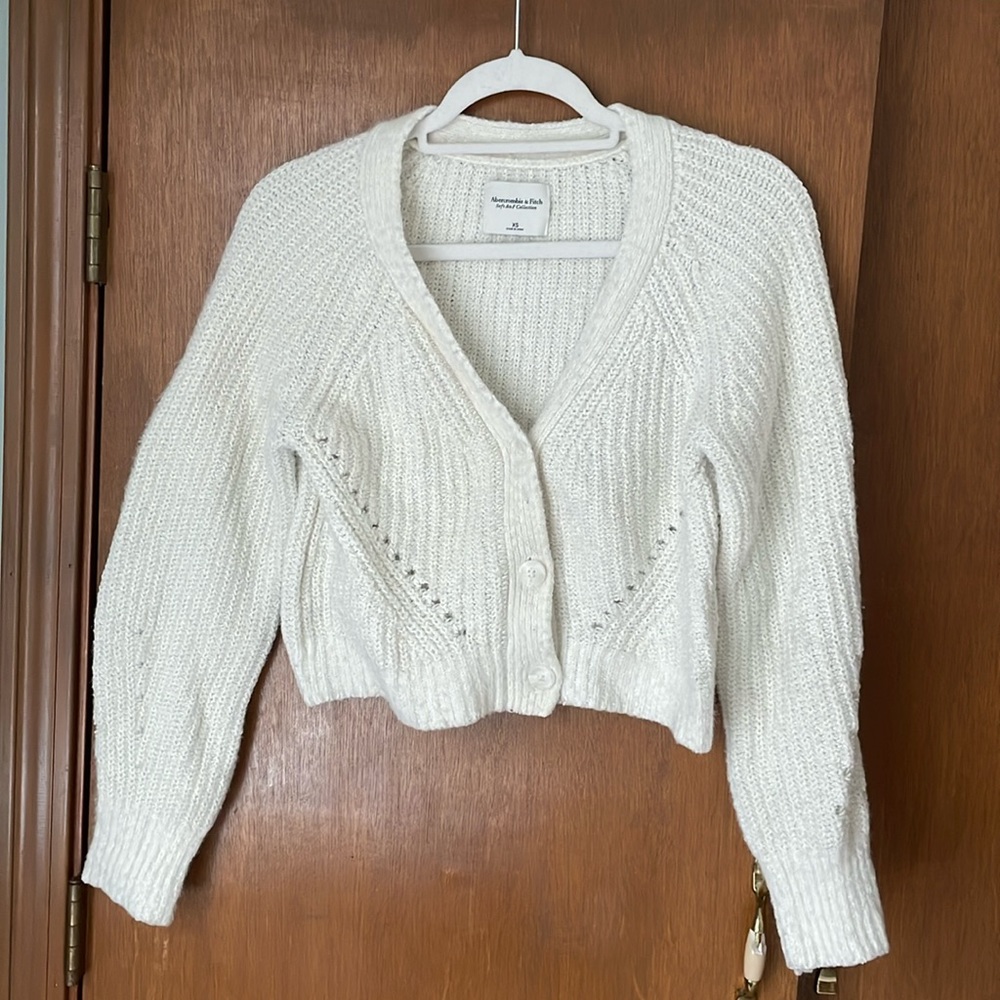 Abercrombie & Fitch Cropped Knit Sweater